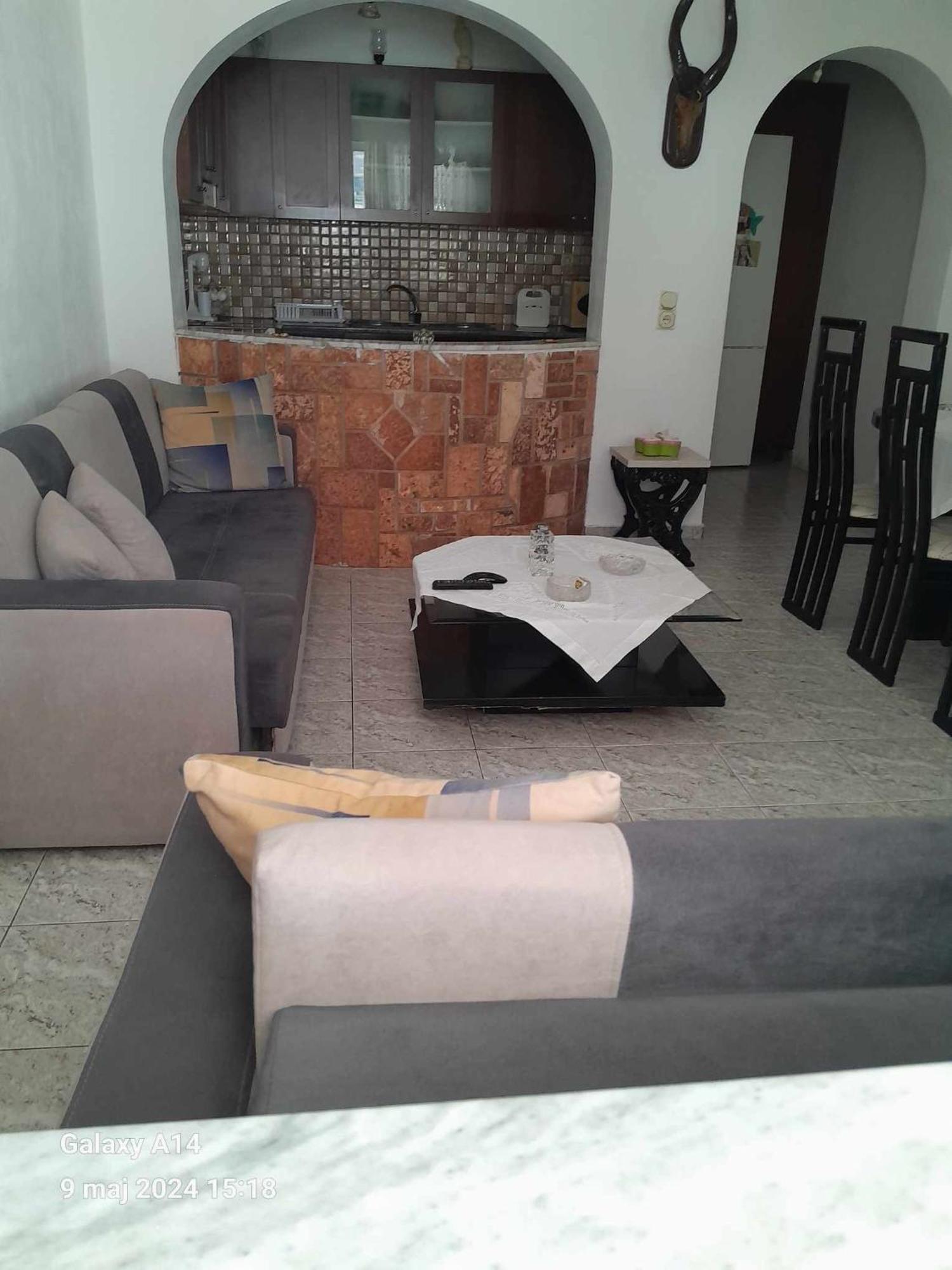 Flora'S Place Sarande Exterior photo